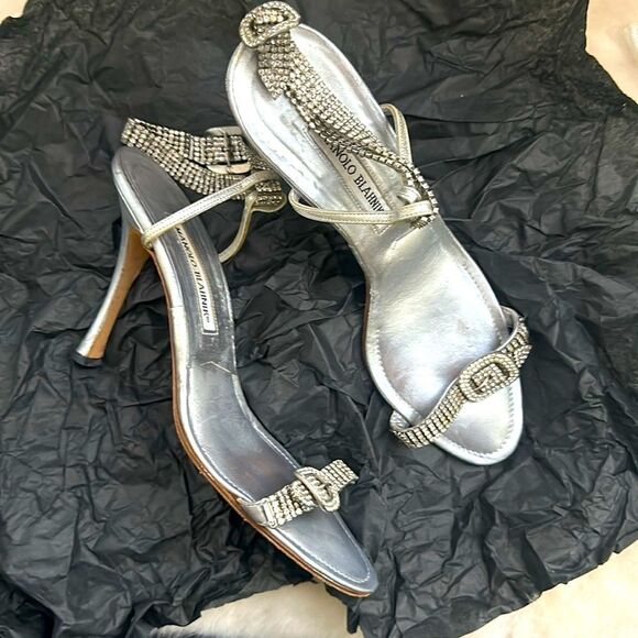 Vintage Manolo Blahnik silver/rhinestone strap heels, size 39 1/2 - Picture 3 of 13